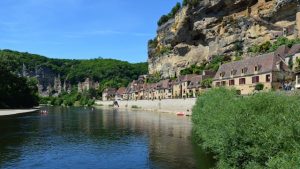 Les campings accueillants et bien équipés pour des vacances mémorables dans le Périgord Noir